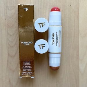 TOM FORD SHADE AND ILLUMINATE 01 SUNSTRUCK